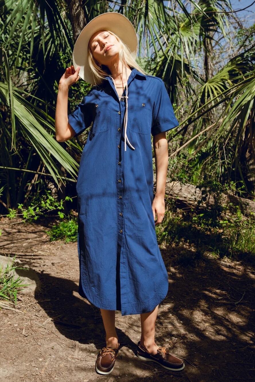 She Captain black button down midi size M
